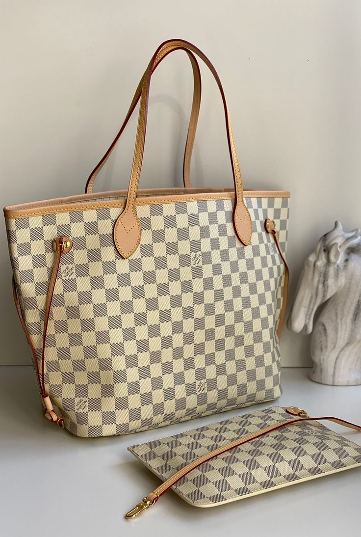 Louis Vuitton Neverfull