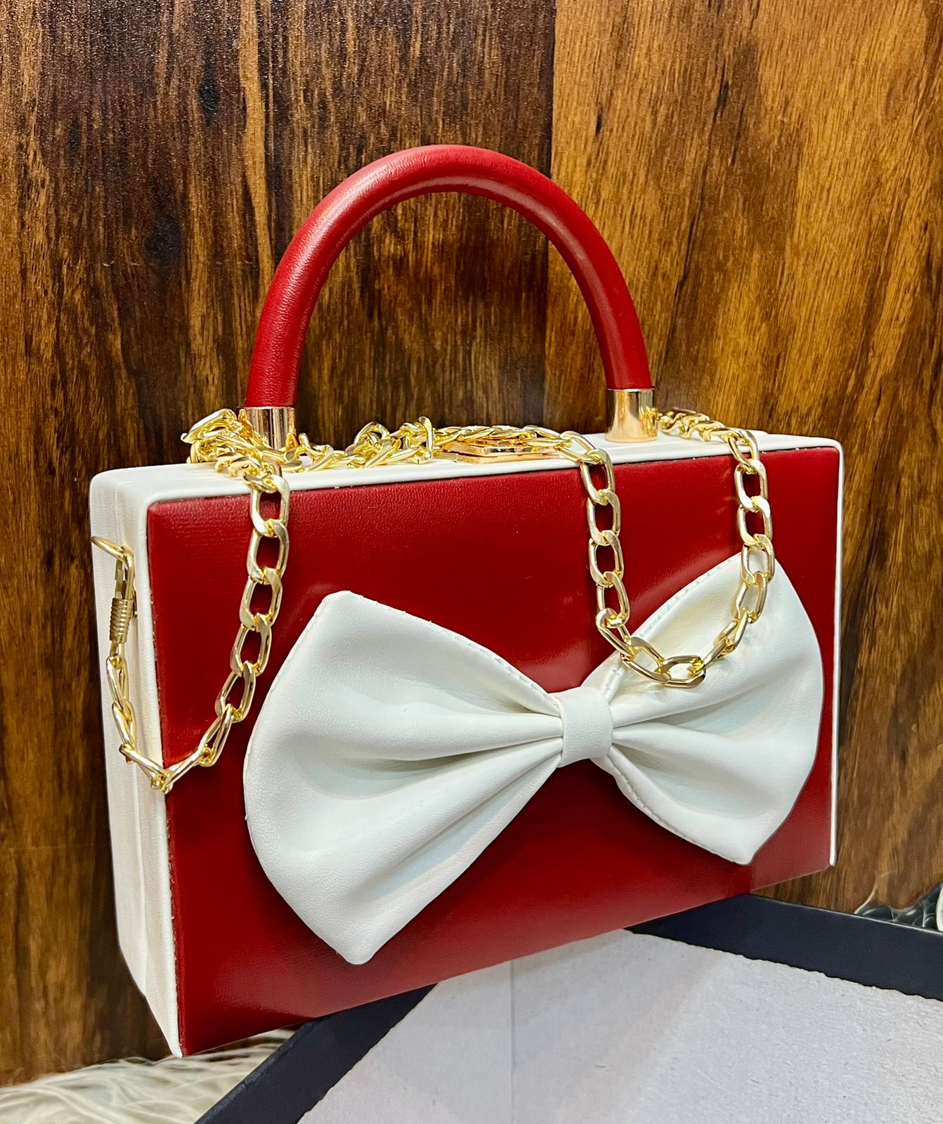 Chérie Bow