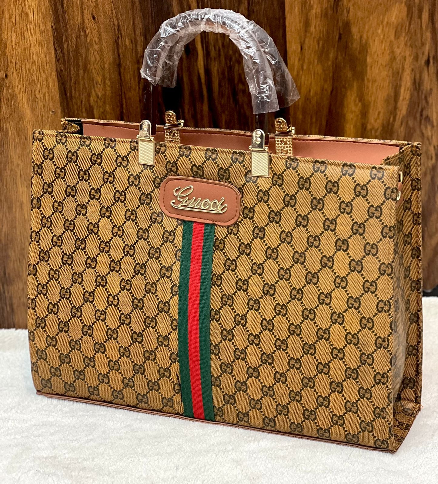 Gucci Aura Tote