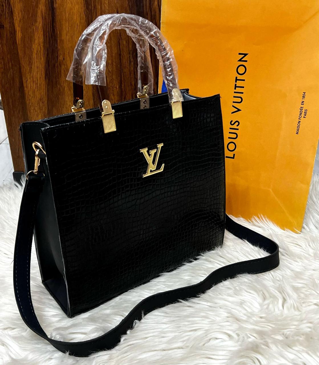 LV Essence