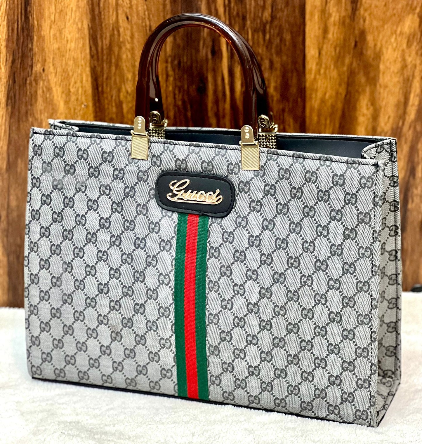 Gucci Aura Tote