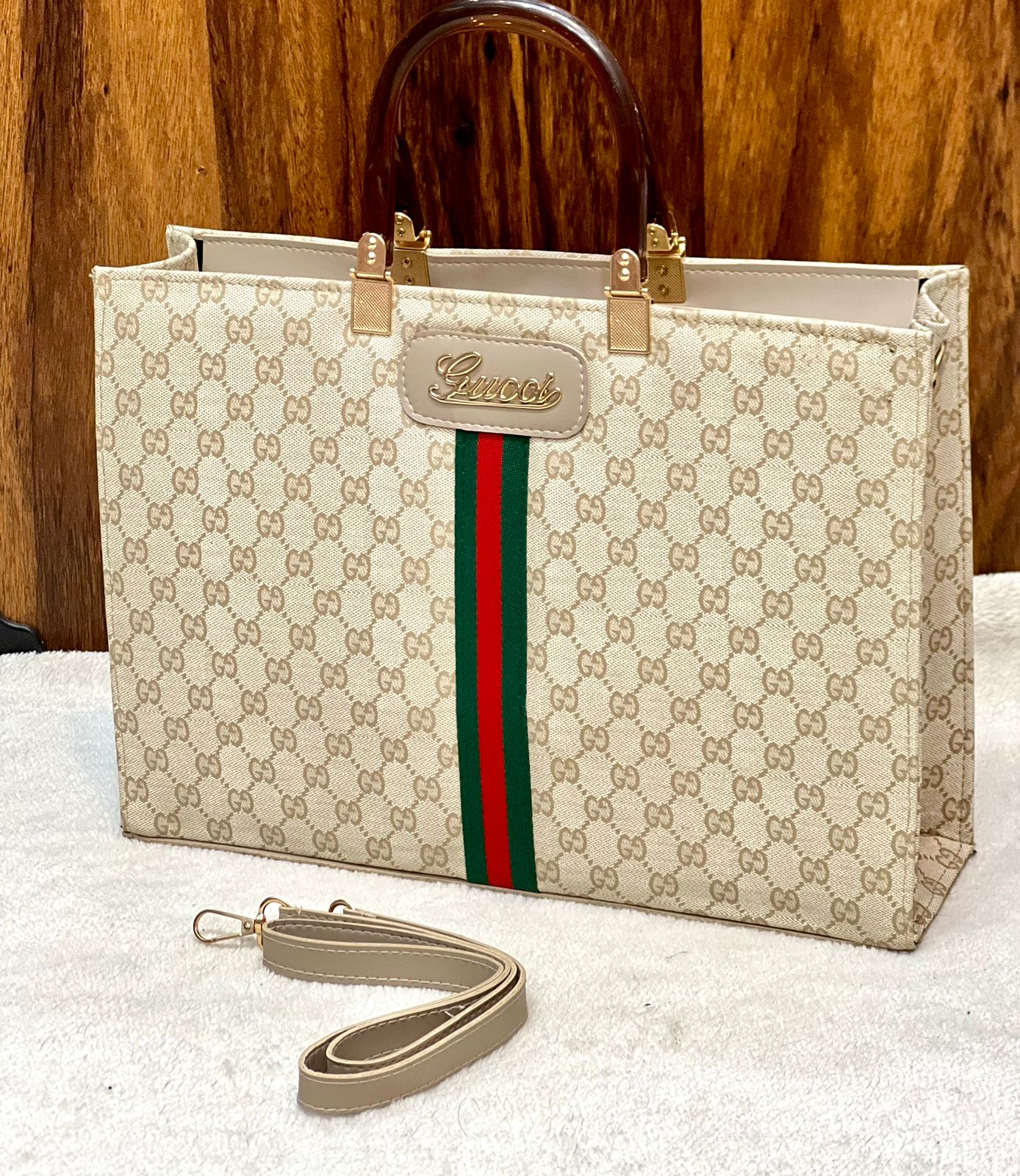 Gucci Aura Tote