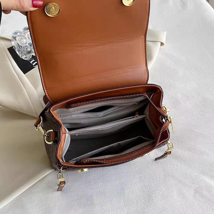 Elite Crossbody